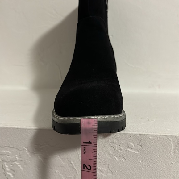 Seven7 Bestie black vegan suede lug sole Chelsea boot 10 - Picture 11 of 11